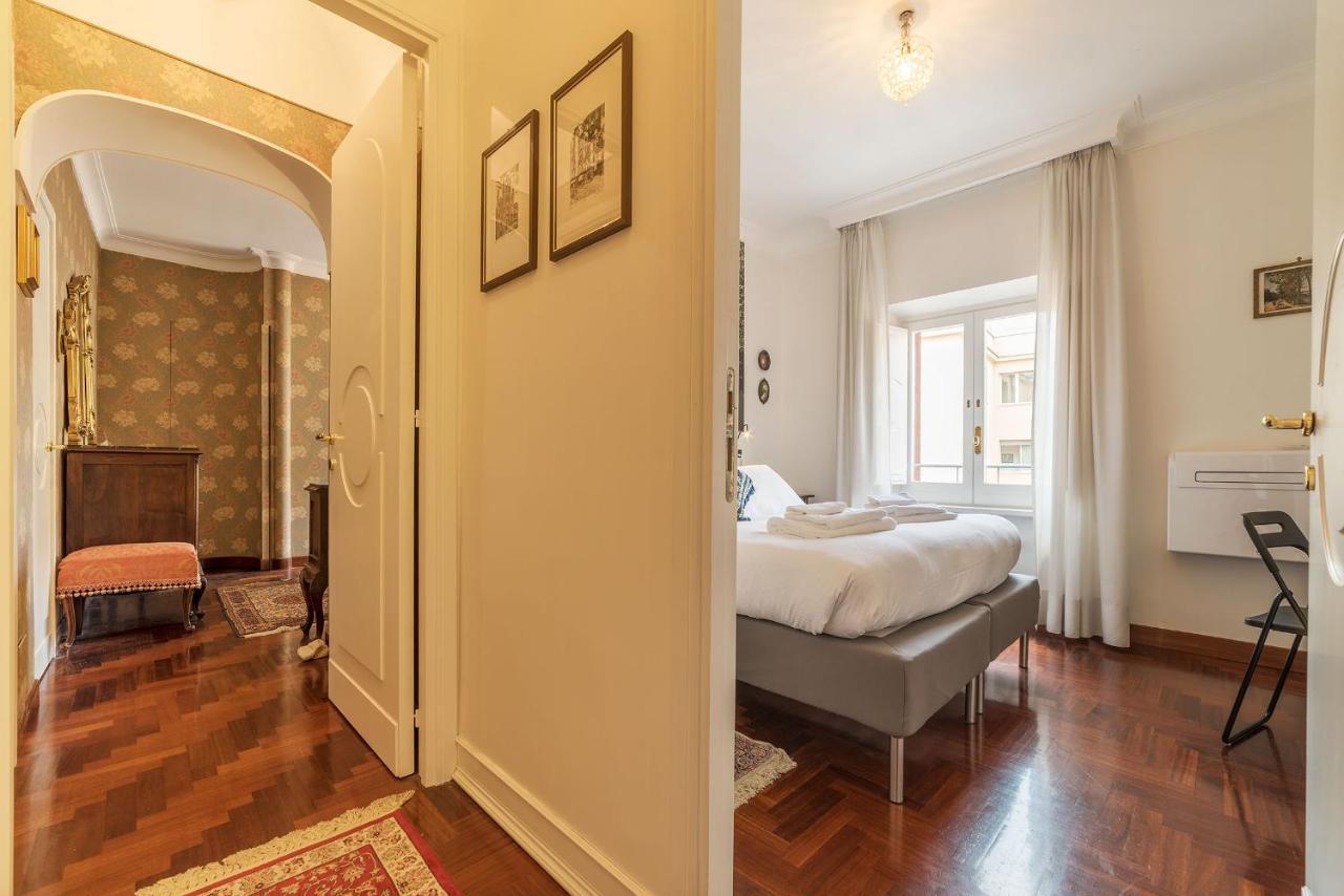 Quiet And Classic On Two Floors, By Trevi Fountain - Fromhometorome * Rom